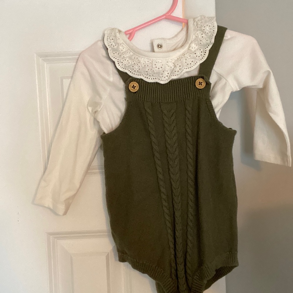Target cat and Jack size 18 months knit romper